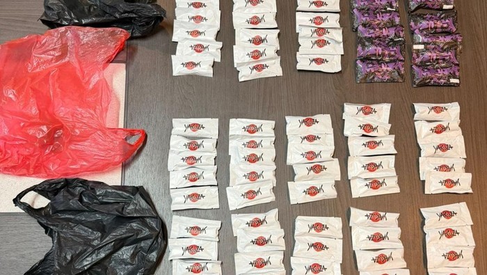 Bareskrim Bongkar Dugaan Sarang Narkoba di Hotel Jakarta Barat, Belasan Orang Diamankan