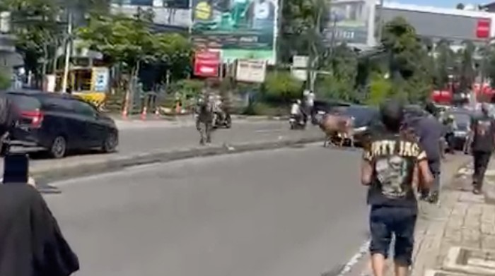 Sapi Kurban Lepas dan Berlari di Jalan Ciputat, Kemacetan Sempat Terjadi di Sejumlah Titik