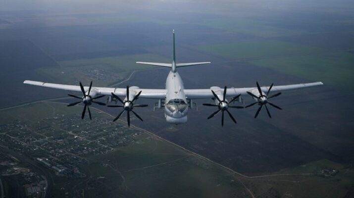 Pesawat Pengebom Strategis Tu-95 Rusia Jatuh, Enam Awak Dilaporkan Tewas